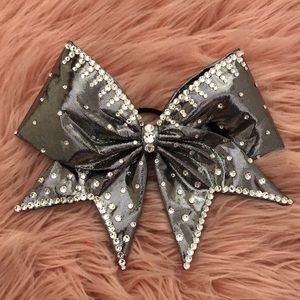 Vegas Bow